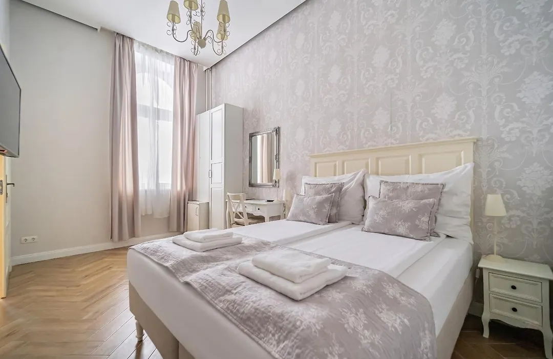 Serenity Boutique Budapest-1