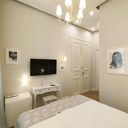 Serenity Boutique Budapest-2